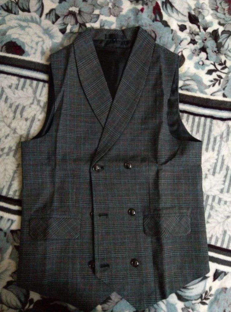 Men Plaid Double Breasted Pointed Darker Grey (ONLY VEST/NO SHIRT & TIE )